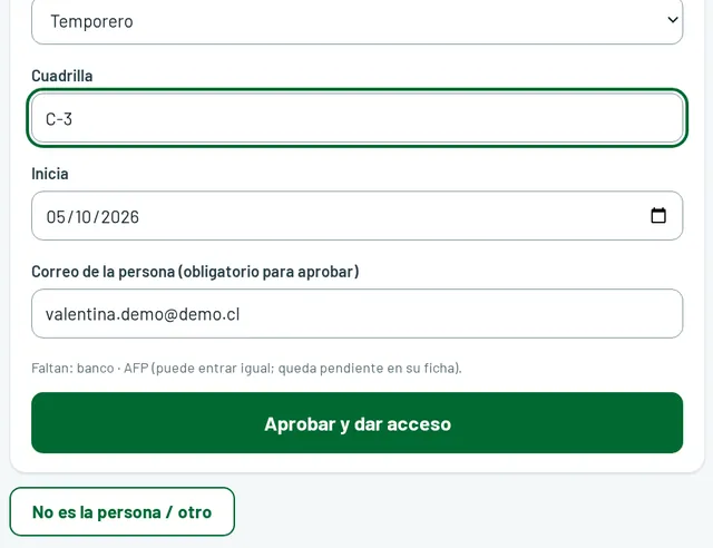 Pantalla del supervisor con el botón Aprobar y dar acceso